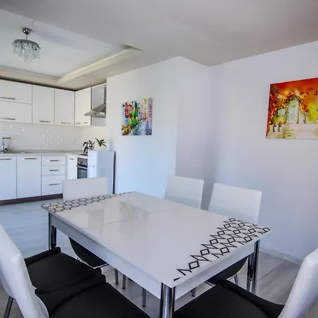 Zambak Daily Weekly Apartment *